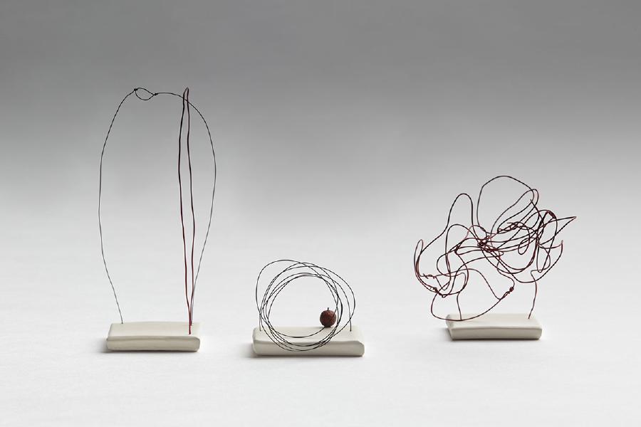 2015/16, wire, berry, and clay, 1.5 x 2" – 4.5 x 2.5"